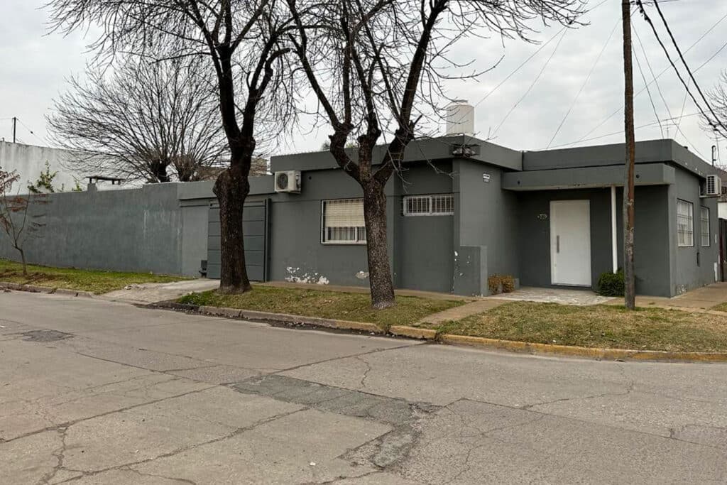 San Luis esq. Custodio Duarte image 1