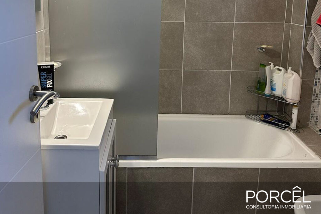 Larrea 924. Departamento a estrenar! image 4