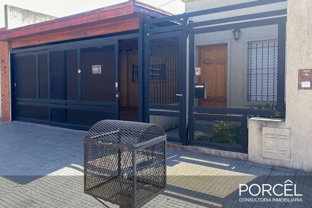 Casa en Venta calle Gral Paz al 1400 image 1