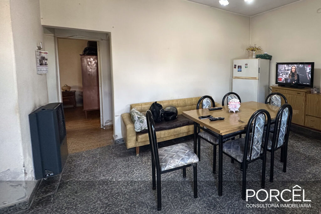 Casa Alberdi 1032 image 5