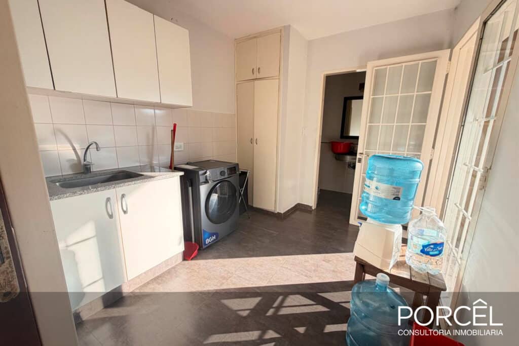 Gral Paz al 900 image 5