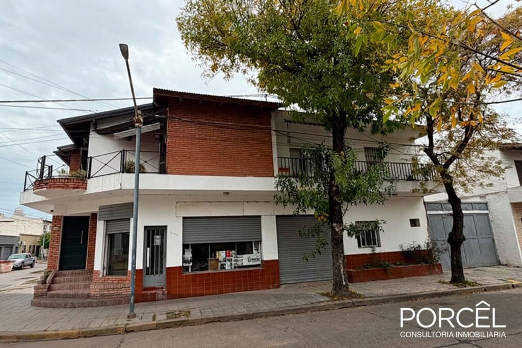 Azcuénaga y Castelli image 1